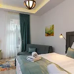 O..C.. Lux Apartments